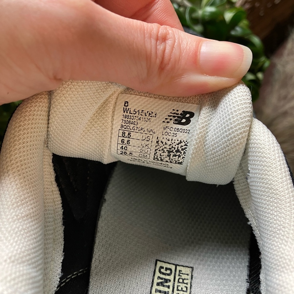 New Balance 515 Women's Black and Mauve Sneakers Sz. 8.5 Women’s Athletic Shoes - Picture 11 of 16
